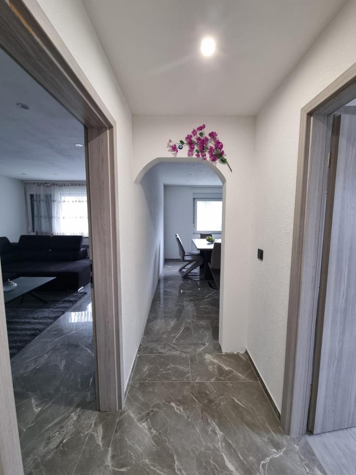 Apartment Sasu Friedrichshafen Exteriér fotografie